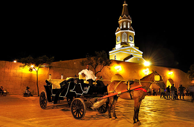 Paseo en Coche - Hoteles en Cartagena